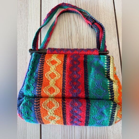 Toby Weston Vintage Aztec native inspired Western Print knit w/wood handle purse - Picture 3 of 9